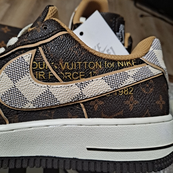 Custom Air Force Ones - Picture 3 of 7